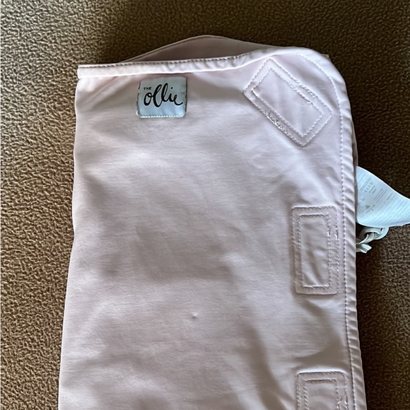 ollie Other - Ollie swaddle pink